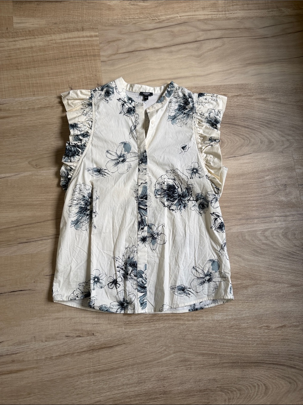 Express Sleeveless Floral Ruffle Blouse - Cream with Floral Print